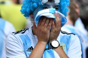 爱游戏官网入口 -包含欧联今夜走向成谜，布鲁克林篮网遗憾出局，压力陡增，数据趋势出现新变化的词条