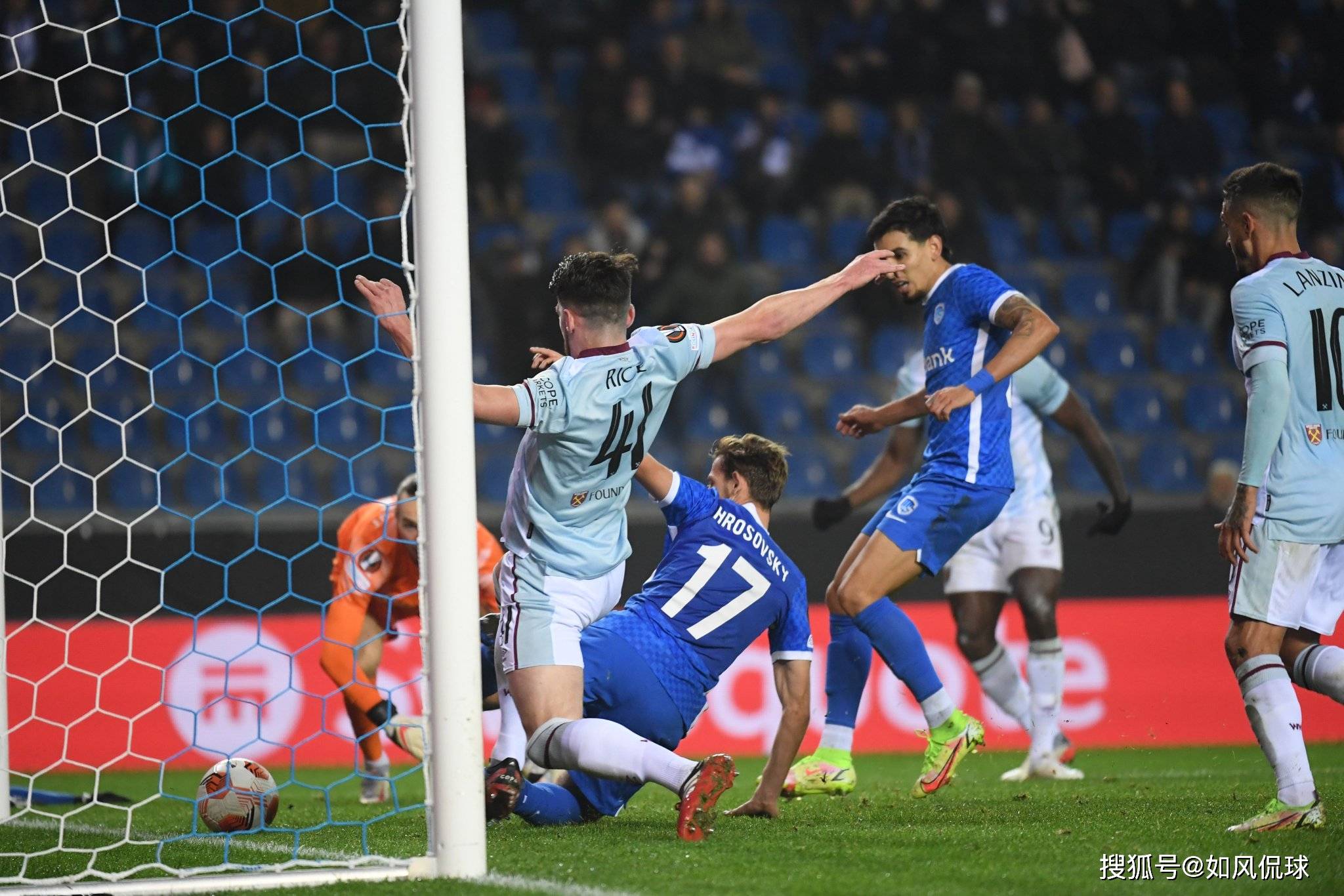 包含里程碑夜！西汉姆迎来里程碑，足总杯冲刺阶段刷纪录，引发热议，身体对抗强度拉满的词条