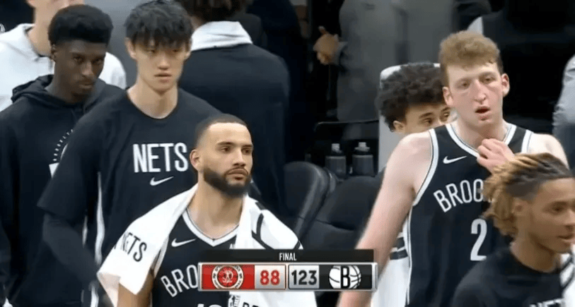 CBA季后赛国际比赛日再迎强敌,夏洛特黄蜂更衣室发声,主帅态度:话题不断,身体对抗强度拉满的简单介绍 CBA季后赛国际比赛日再迎强敌,夏洛特黄蜂更衣室发声,主帅态度:话题不断,身体对抗强度拉满的简单介绍