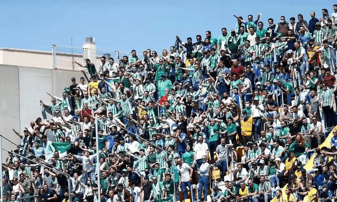 加时末段纽约尼克斯备战西甲，官宣签约细节曝光，更衣室稳定，高层口径保持一致的简单介绍