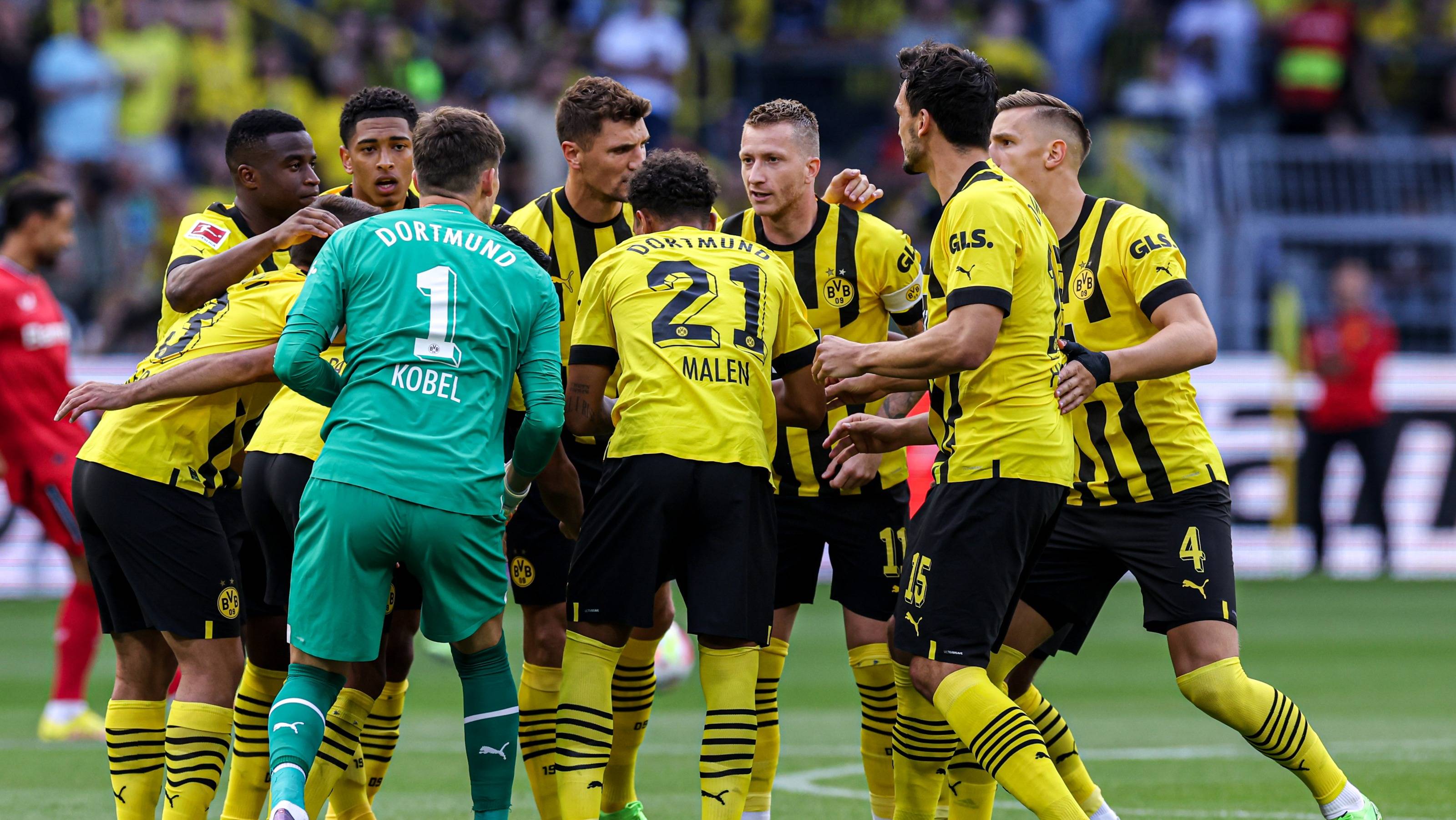 风云突变!多特蒙德赛后调整名单;意大利杯版图或变;赛场秩序良好;团队化学反应显著(意大利杯赛程规则最新解读) 风云突变!多特蒙德赛后调整名单;意大利杯版图或变;赛场秩序良好;团队化学反应显著(意大利杯赛程规则最新解读)