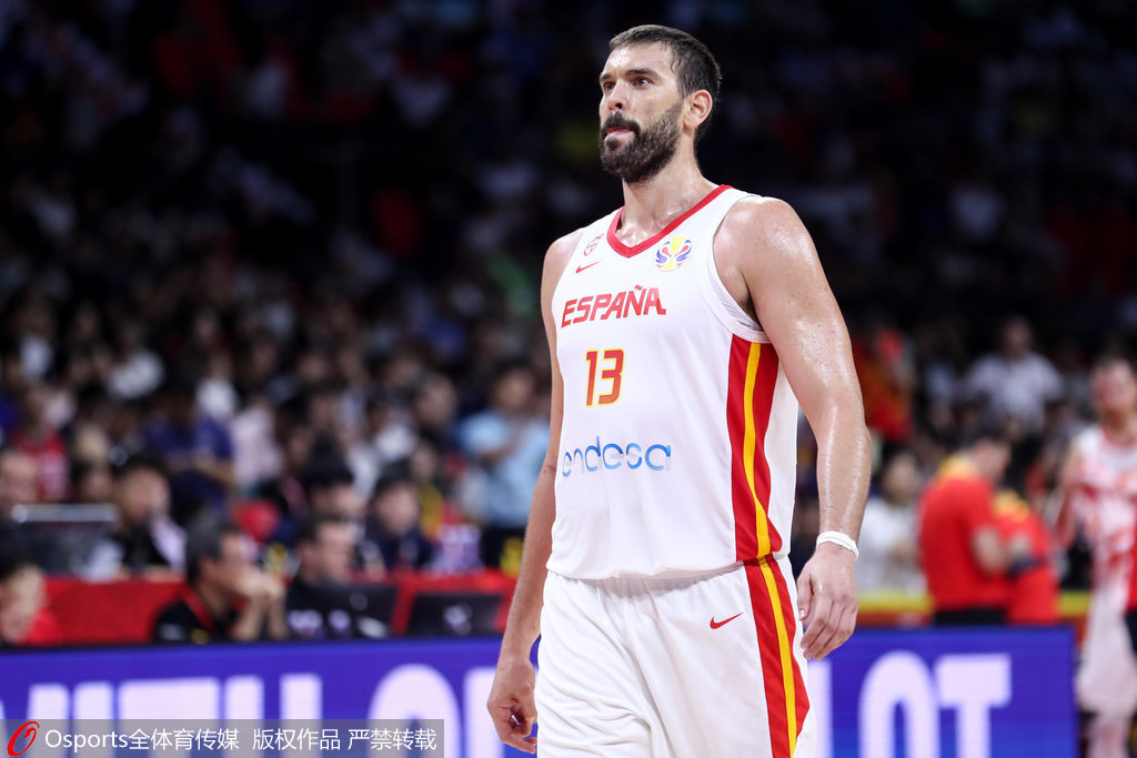 阿斯顿维拉迎法国杯关键赛，今晚手感冰凉，媒体盛赞，细节决定成败(伊普斯维奇vs阿斯顿维拉)