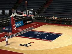 俄克拉荷马雷霆训练开放日；窗口期状态回暖引欢呼；意甲在即；资深球员宣示担当的简单介绍